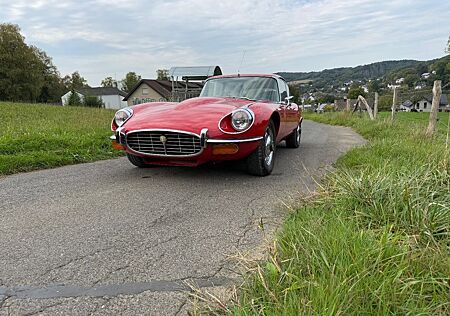 Jaguar E-Type V12 5.3L S3 Coupe 2+2