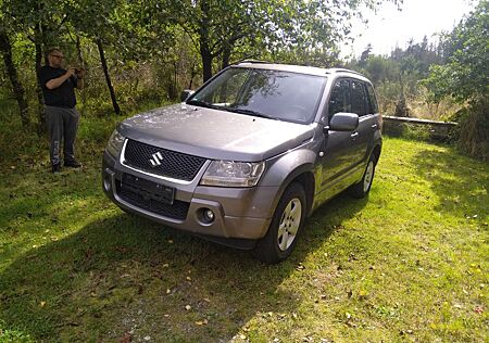 Suzuki Grand Vitara 2.0 Comfort Comfort