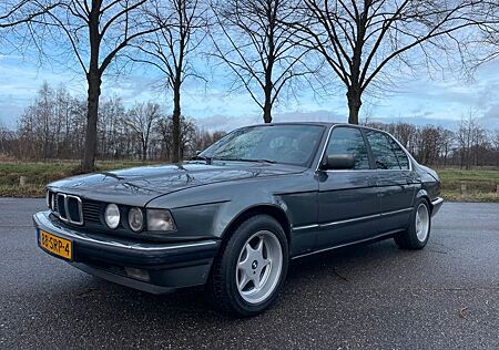 BMW 735i 735 I e32 Oldtimer