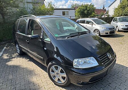 VW Sharan Volkswagen Highline