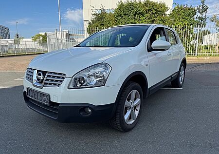 Nissan Qashqai Acenta 1.6l Scheckheft Gepflegt 01/2027