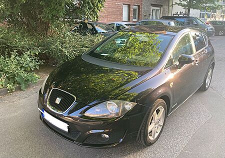 Seat Leon 1.2 TSI Ecomotive Reference Copa Refere...