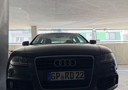 Audi A4 2.0 TDI (DPF) multitr. Ambiente Avant Amb...