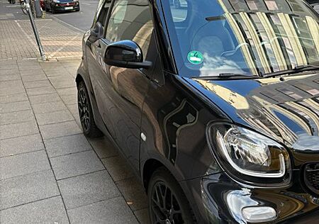 Smart ForTwo coupé Prime *Navi*Pano*Leder*SHZ