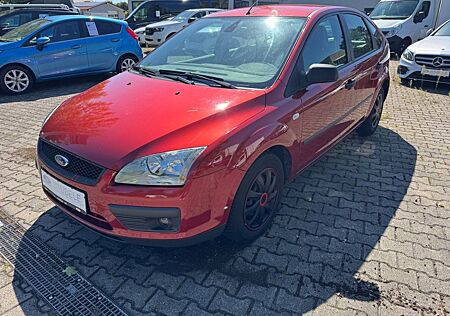 Ford Focus Lim. Trend inkl. GARANTIE