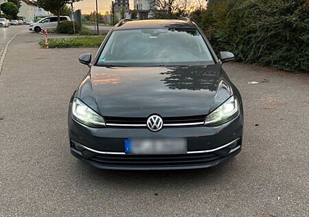 VW Golf Volkswagen 1.5 TSI ACT DSG Highline Variant Highline