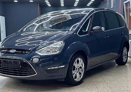 Ford S-Max Titanium *TÜV NEU*