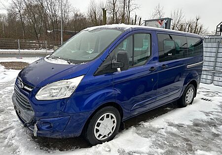 Ford Tourneo Custom 9-Sitzer