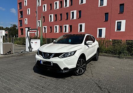 Nissan Qashqai 1.6 dCi DPF Xtronic 360° 360°