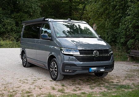 VW T6 California Volkswagen T6 .1 California Beach Edition DSG