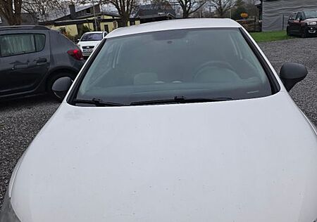 Seat Ibiza SC Reference Viva AT Motor Insp.Tüv neu