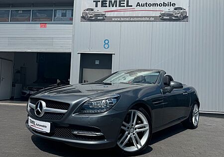 Mercedes-Benz SLK 200 AMG SPORTPAKET PANO NAVI LED KEYLESS