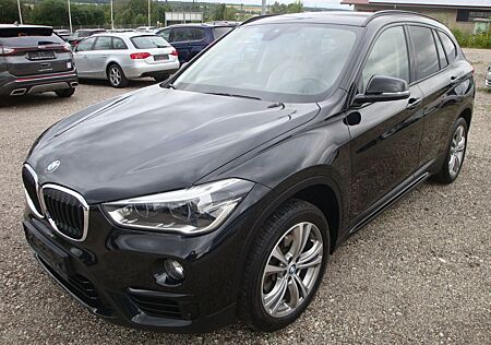 BMW X1 xDrive 25 i Sport Line *LED/Navi/Leder/AHK*