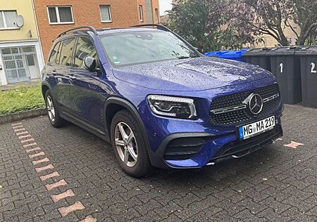 Mercedes-Benz GLB 220 d 4MATIC DCT -