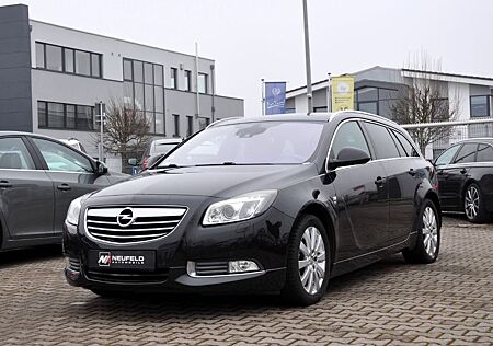 Opel Insignia A Sports Tourer 4x4 / Premium-Paket 2