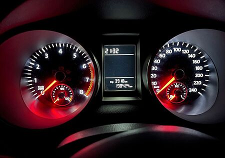 VW Golf Volkswagen 1.2 TSI 63 kW Trendline Trendline