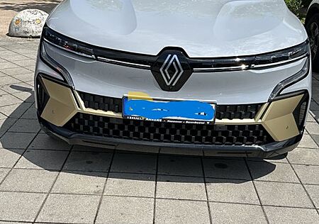 Renault Megane E-Tech "Iconic" 220 optimum charge Comfort Range