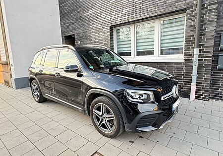 Mercedes-Benz GLB 200 d 4MATIC - 2x AMG Line 7 Sitzer