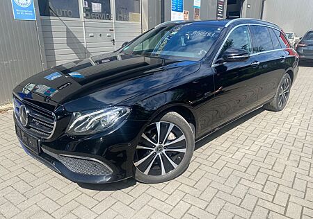 Mercedes-Benz E 300 T-Modell de / KAMERA/Abstand Tempomat