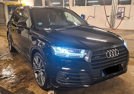 Audi Q7 3.0 TDI quattro tiptronic -