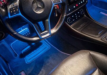 Mercedes-Benz A 250 AMG Line DCT AMG Line