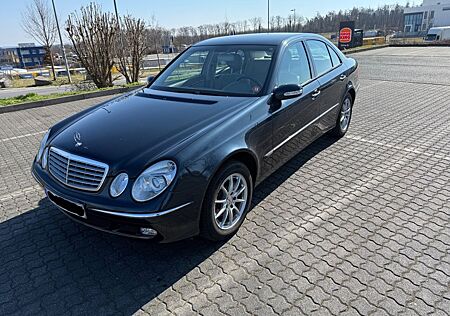 Mercedes-Benz E 240 ELEGANCE Elegance