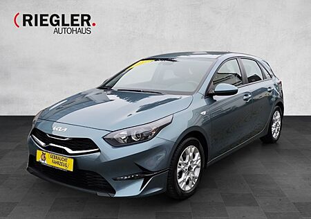 Kia Cee'd Ceed 1.5 T-GDI Vision-S-