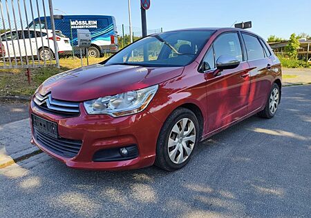 Citroën C4 Lim. 1.2 Selection *96 KW*