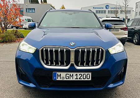 BMW X1 xDrive23i Steptronic Leder SSD, viele Extras