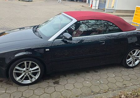 Audi A4 1.8 T Cabrio - Zahnriemen NEU, Sehr gepflegt