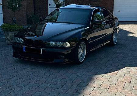BMW 540i E39 4.4L V8