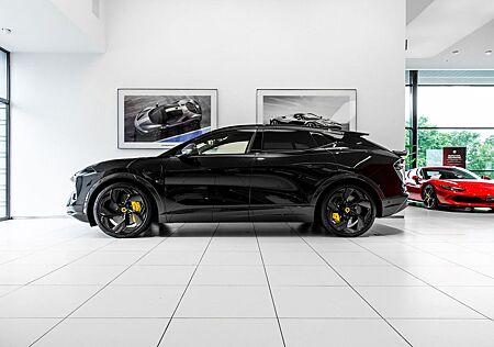 Lotus Eletre EDS 675 R 4WD 112 kWh NP €198.370,- ~Muns