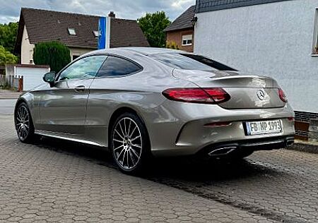 Mercedes-Benz C 300 C 300d //AMG LINE // NIGHT // BURMESTER // NAVI