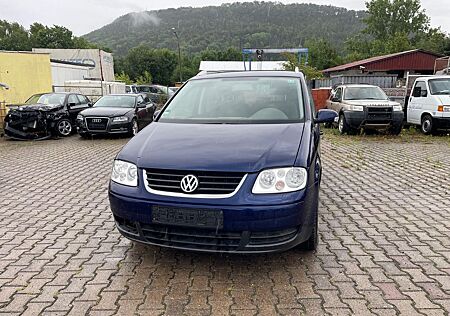 VW Touran Volkswagen