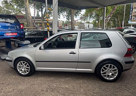 VW Golf Volkswagen 1.6 Automatik Comfort