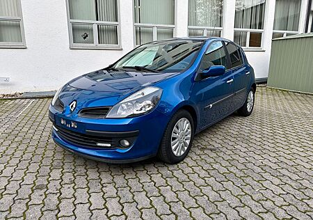 Renault Clio ,AUTOMATIK,PDC,TEMPOMAT,KURVENLICHT
