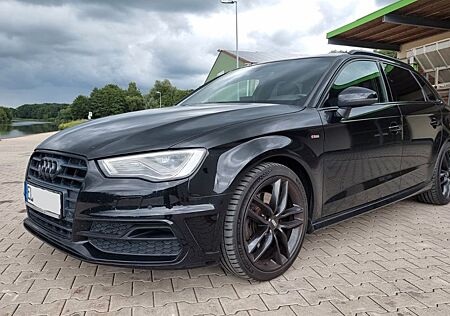 Audi A3 2.0 TDI S tronic quattro S line Sportb. S...