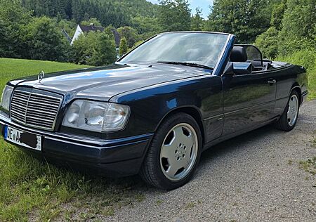 Mercedes-Benz E 200 FINAL EDITION