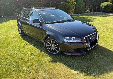 Audi A3 1.9 TDI (DPF) S line Sportback S line