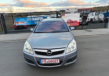 Opel Vectra C Caravan FESTPREIS Edition 1.8 140 PS