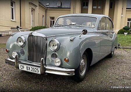Jaguar MK II MK 8 3,4l Saloon