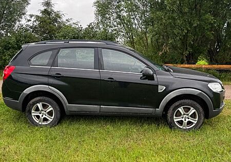 Chevrolet Captiva gebraucht kaufen Chevrolet Captiva 2.4 LS 2WD 5-Sitzer LS