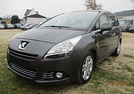 Peugeot 5008 Active KLIMA PDC AHK COC TÜV 1/2025