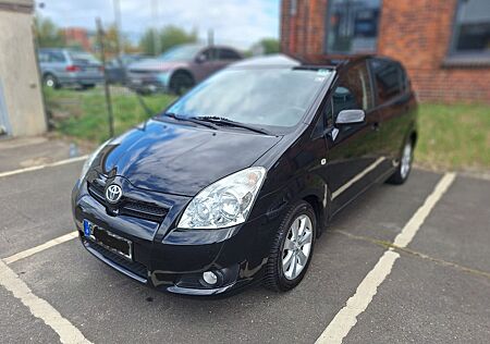 Toyota Corolla Verso 1.8-l-VVT-i Executive 7-Sitzer
