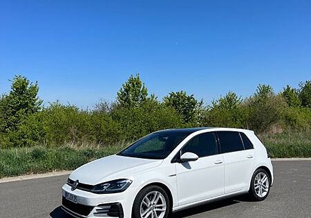 VW Golf Volkswagen 2.0 TDI GTD *DSG*PANO*LED*NAVI*SZH*PDC