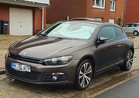 Volkswagen Scirocco 1.4 TSI, (3. Hand), Neu TÜV, ohne Mänge