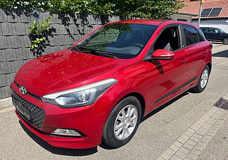 Hyundai i20 Passion-Sehr gute Ausstattung-Top gepflegt