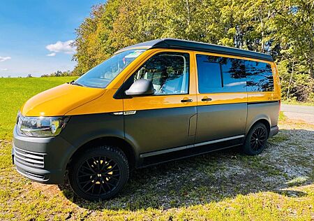 VW T6 Transporter Volkswagen T6 Bulli Camper Umbau - Salty Blue