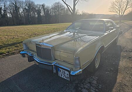 Lincoln Continental MK IV