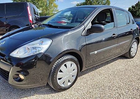 Renault Clio III Expression 1.2 8xBereift* TÜV NEU*